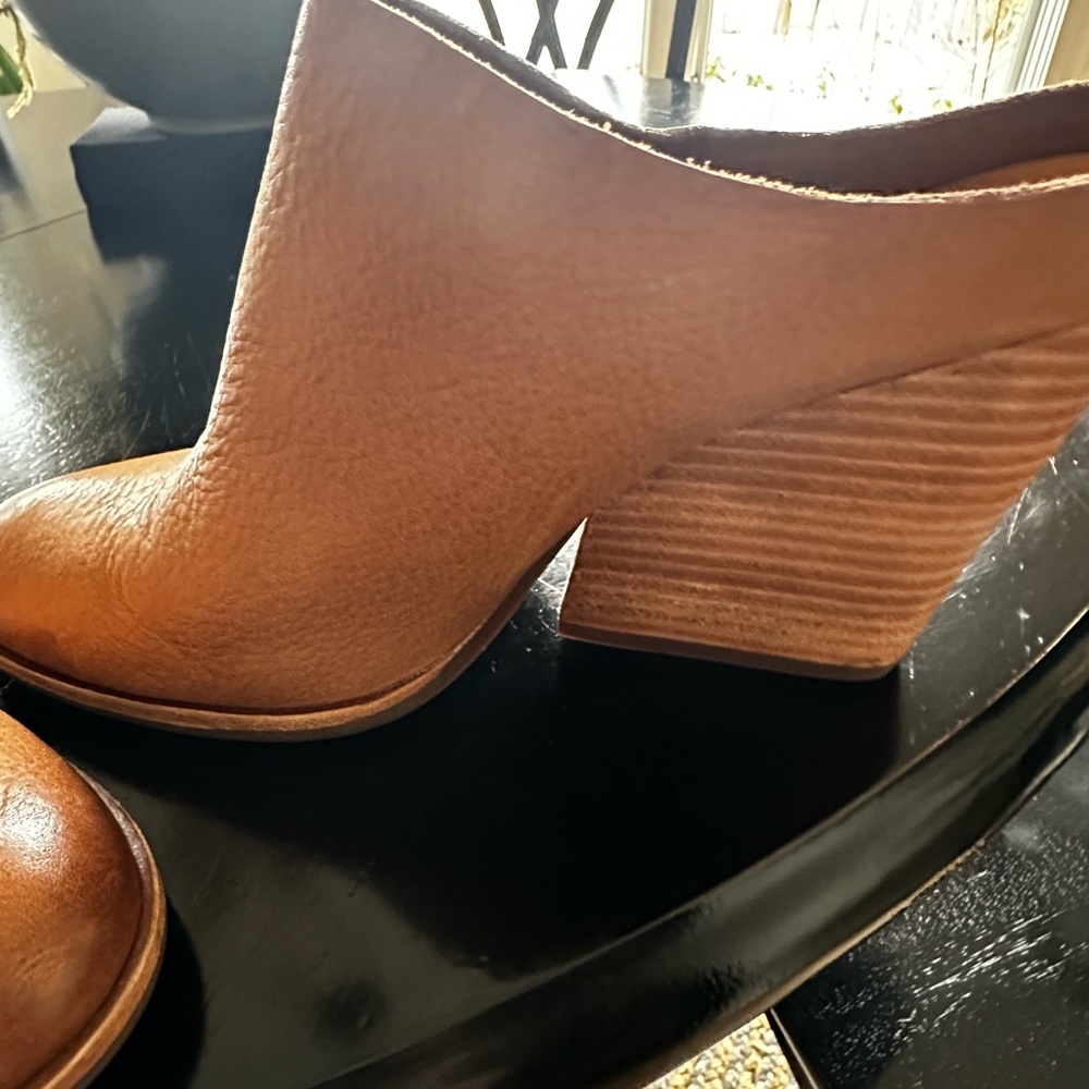 Kork-Ease Brown Leather Mules